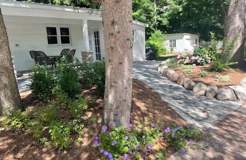 Harbor Springs Casa | Downtown Harbour Home