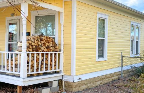 Montrose Casa | Downtown Home - 12 Mi to Black Canyon Natl Park!