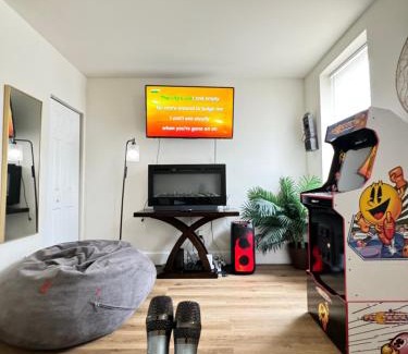 Downtown Baltimore Casa | Downtown Home - Close to Topgolf, Ravens Stadium, Orioles Park, UM Baltimore
