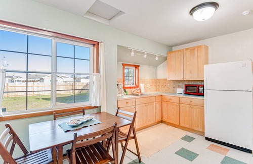 Ocean Park Casa | Downtown home with private hot tub & WiFi - walk to beach - dog-friendly yard