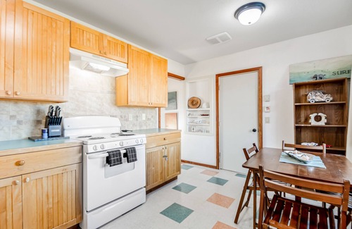 Ocean Park Casa | Downtown home with private hot tub & WiFi - walk to beach - dog-friendly yard