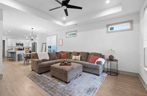 Chattanooga Casa | Close to UTC | Hot Tub | Pet Friendly