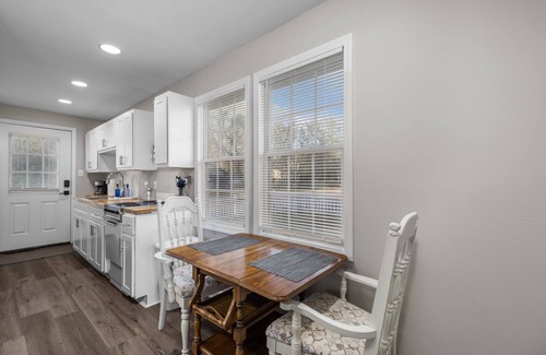 Kimmswick Condominio | Downtown Kimmswick~ Studio~ Newly Renovated