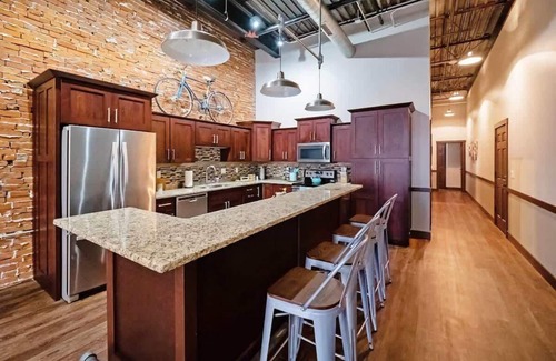 Historic Downtown La Crosse Apartamento | Downtown La Crosse Chic Apartment Retreat