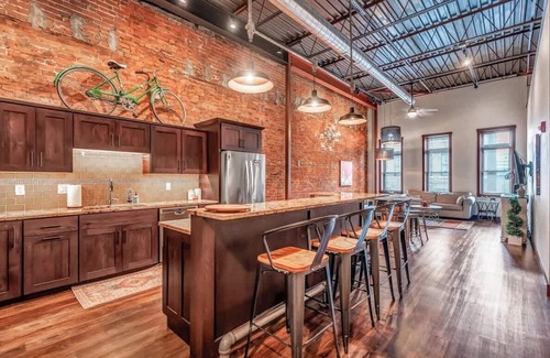Historic Downtown La Crosse Apartamento | Downtown La Crosse Modern Flat