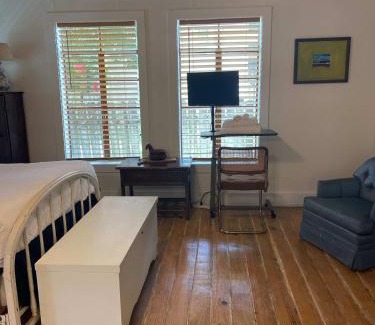Freetown - Port Rico Apartamento | Downtown Lafayette Gem-Stylish 1BR Apartment