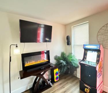 Downtown Baltimore Casa | Downtown Loft - Close to Topgolf, Horseshoe Casino, UM Baltimore