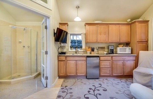 Los Gatos Apartamento | Downtown Los Gatos Retreat