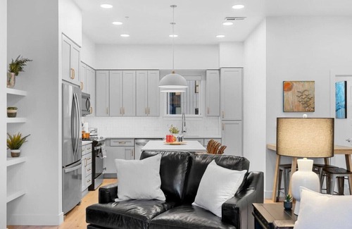 Fairpark Apartamento | Downtown Lux Townhouse 3BD/3.5BA