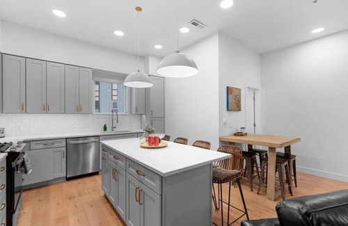 Fairpark Apartamento | Downtown Lux Townhouse 3BD/3.5BA