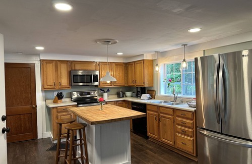 Meredith Casa | Downtown Meredith Village Cape