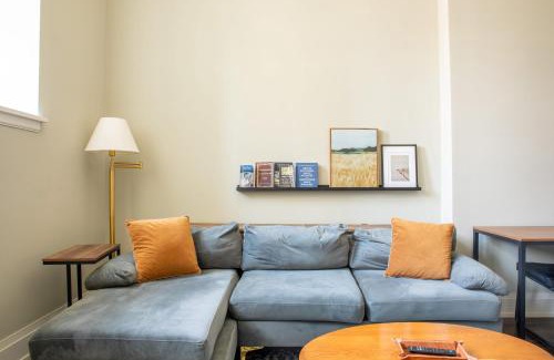 East Town Apartamento | Downtown Modern 2BR Loft