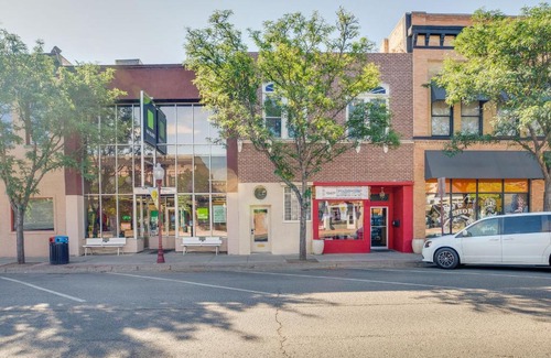 Montrose Apartamento | Downtown Montrose Apartment, 12 Mi to Natl Park!