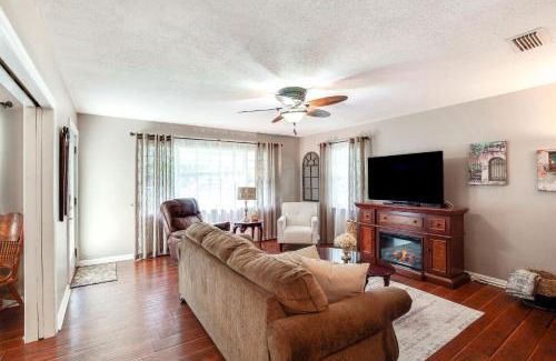 Mount Dora Casa | Downtown Mount Dora Cottage Walk to Everything!