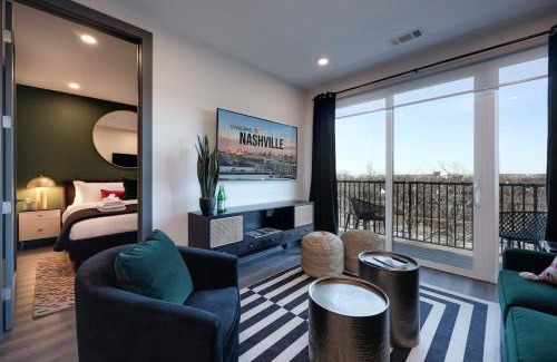 Rolling Mill Hill Casa | Downtown Nash 1mi to Broadway 4 beds Sleeps 6