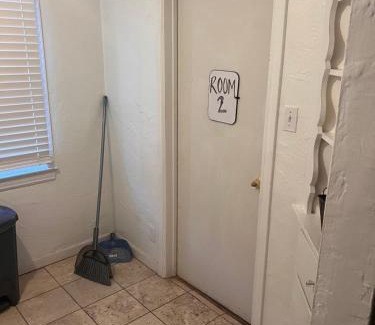 F. Q. Story Casa | Downtown Neighborhood Room 2