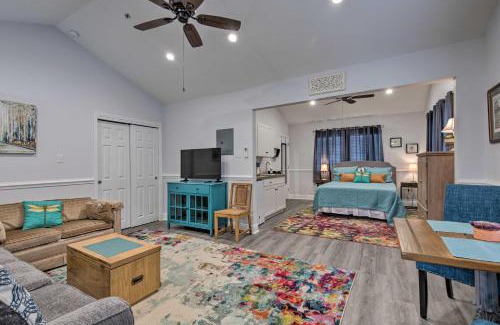 Biloxi Apartamento | Downtown Ocean Springs Retreat 1 Mi to Beach!