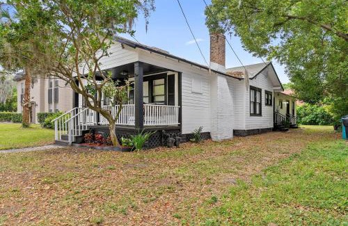 Lake Eola Heights Casa | Downtown Orlando 1br Peaceful Convenient