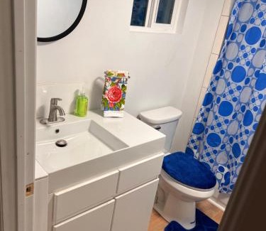 F. Q. Story Apartamento | Downtown Pool Suite 1