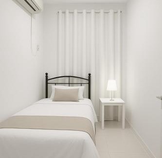 Al Wahdah Apartamento | Downtown Private room