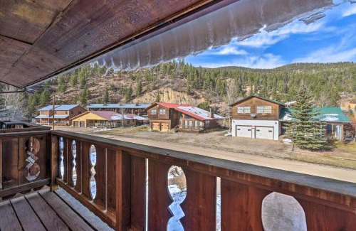 Red River Casa | Downtown Red River Retreat with Mtn Views and Yard