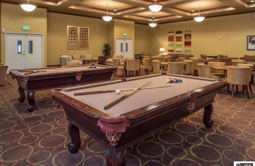West University Condominio | Downtown Reno Condo with Mountain Views