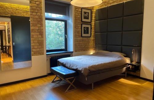 Andrejsala Apartamento | Downtown Retreat Loft-Industrial Studio