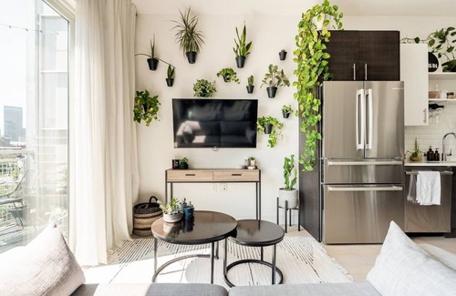 Five Points Condominio | Downtown RiNo New Modern Condo