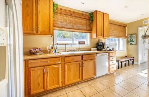 Downtown Riverside Casa | Downtown Riverside BOHO Retreat