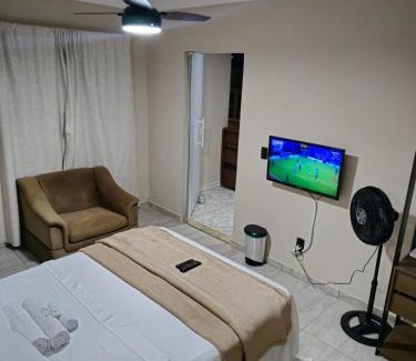 Macae Casa | Downtown Rooftop 375
