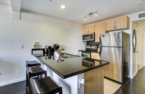 Marina District Apartamento | Downtown San Diego Studio Walk to Gaslamp Quarter