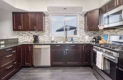 East Price Hill Casa | Downtown Skyline View-Cincinnati