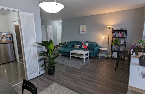 Church and Wellesley Apartamento | Downtown Skyline View Apartment