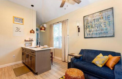 Lake Davis - Greenwood Casa | Downtown Tiny Life - Experience Tiny Living!