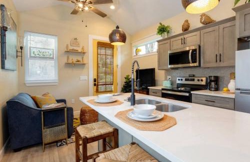 Lake Davis - Greenwood Casa | Downtown Tiny Life - Experience Tiny Living!