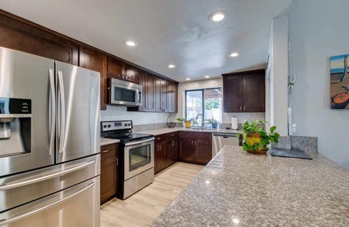 Rancho Oakey Casa | EXCELENTE PARA GRUPOS EN EL CENTRO DE LAS VEGAS