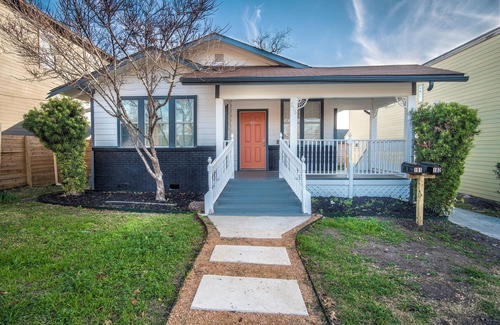 Nevada Street Apartamento | Downtown View Cozy 2br/1ba Home Sleeps 8