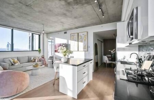 Connaught Apartamento | Downtown Views | Gym | UG Park | Interior Designed