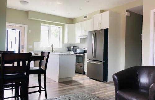 Whitehorse Apartamento | Downtown Whitehorse Deluxe 2 Bedroom Condo