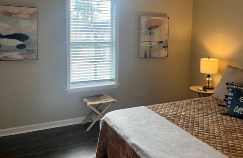 Woodstock Casa | Downtown Woodstock Get-Away