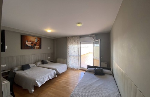 Sarria Casa | dpCristal Castelao