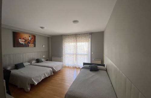 Sarria Casa | dpCristal Castelao