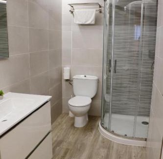 Sarria Apartamento | dpCristal Sarria Centro