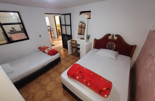 Barrio de Guadalupe Apartamento | Dpto Cómodo Barrio Guadalupe Céntrico con Estac y FREE WIFI