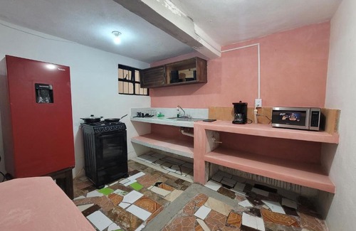 Barrio de Guadalupe Apartamento | Dpto Cómodo Barrio Guadalupe Céntrico con Estac y FREE WIFI