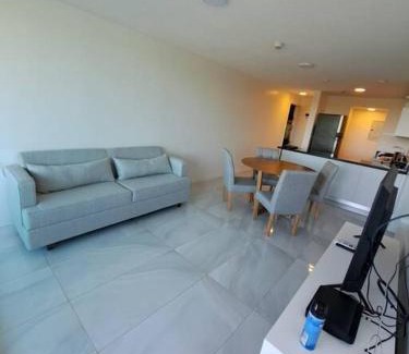 Mariano Roque Alonso Apartamento | Dpto entero Condominio Altamira