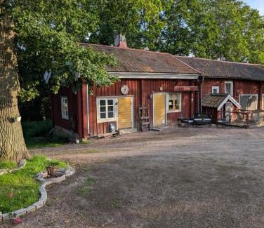 Hallstahammar Municipality Cama Y Desayuno | Drängstugan