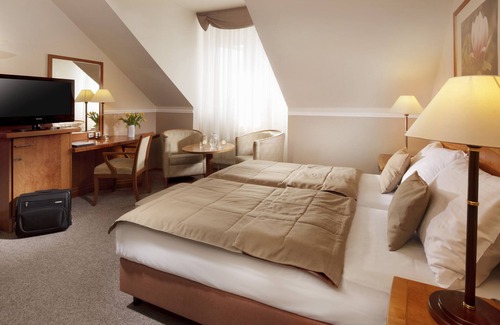 Frantiskovy Lazne Hotel | Dr. Adler Spa Hotel