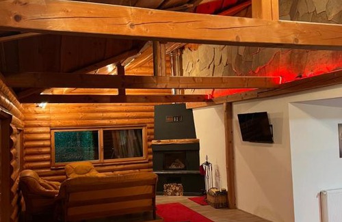 Zenica-Doboj Canton Villa | Dragon's Lodge