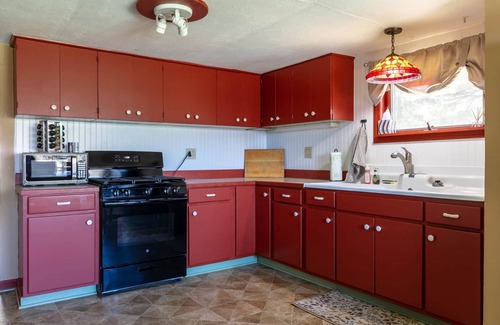 Wellsboro Casa | Dragonfly Cottage-Pet-friendly, relaxing Wellsboro retreat